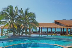 Phi Phi Andaman Beach Resort