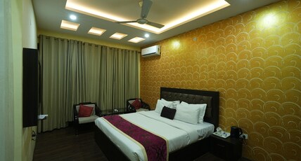 Sterling Banquet and Hotel Room Type - SUPERIOR ROOM
