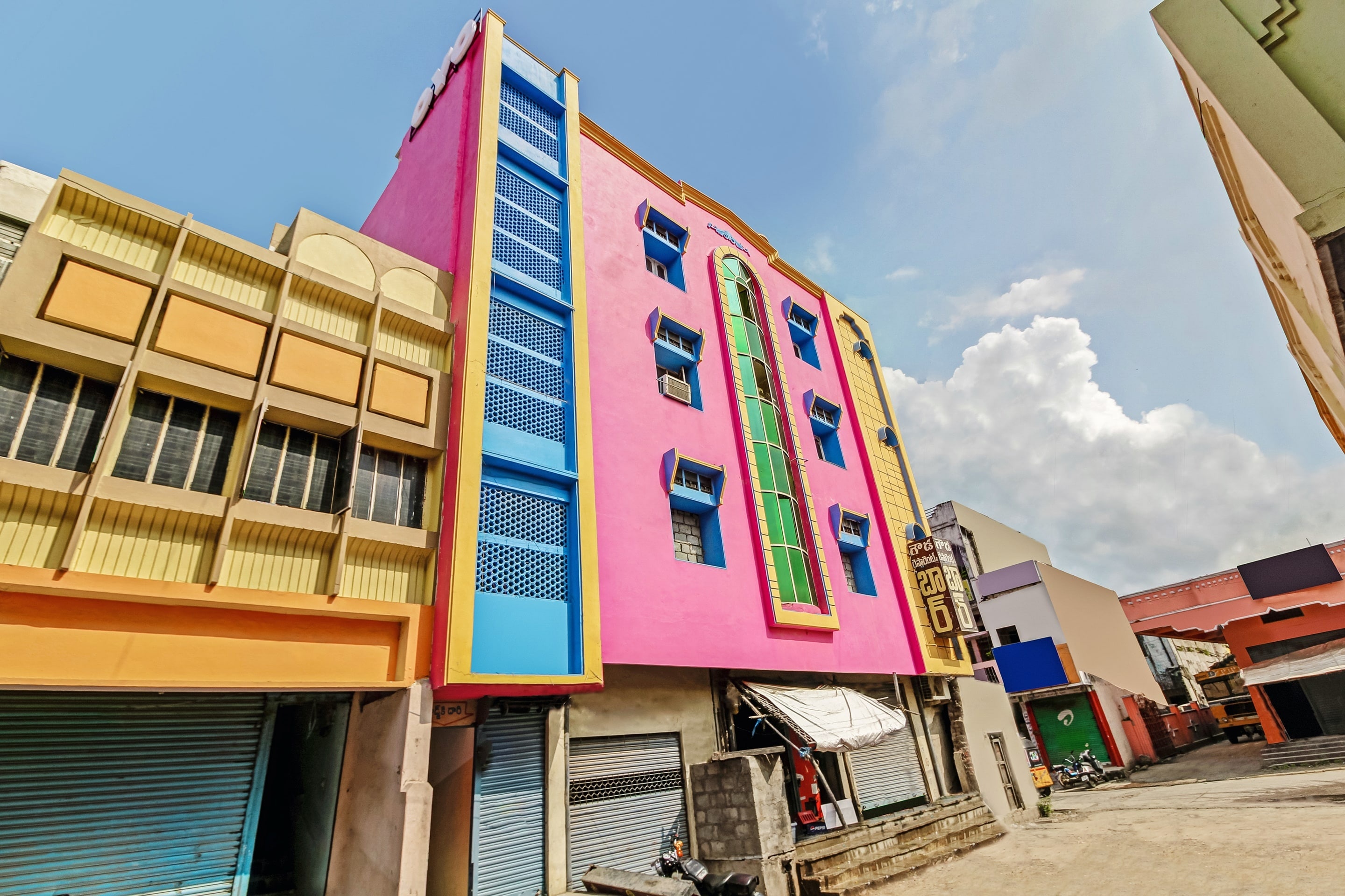 Hotel O Suraj Residency - Tap to explore photos