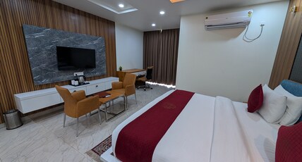 Hotel Ghiloth Inn Room Type - Deluxe Room