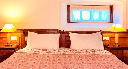 Devdar Woods | An LVB Experience | Landour Room Type - Suite Room