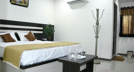 HOTEL NANDINI PALITANA Room Type - Classic (2X)
