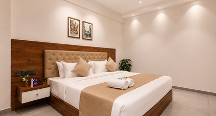 Seaking Suits Room Type - Deluxe Double AC