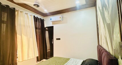 hotel narayan Room Type - Bedroom 12