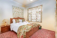 Luxury Ashok Homestay Deluxe Room 1