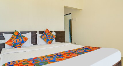 FabHotel Chinar Residency Room Type - Deluxe Room