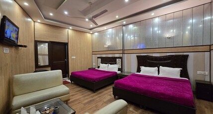Hotel Divshikha Room Type - Family Room