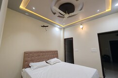 Shree ji palace hotel