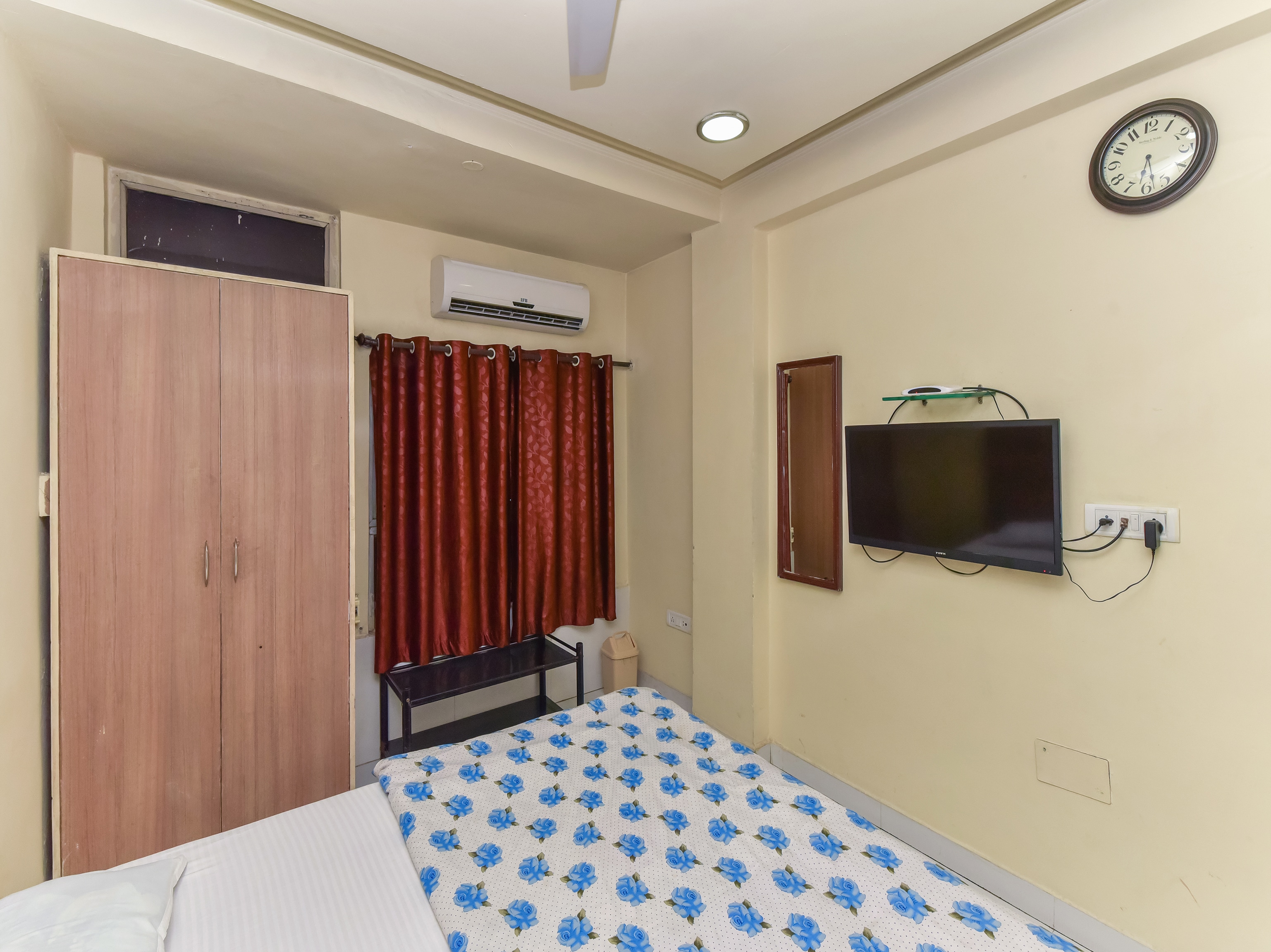 hotel sudarshan palace - Tap to explore photos