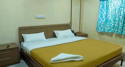 Dear Hotel Room Type - Budget Non-AC Room | Affordable Stay | Near Esplanade & Park Street Dear Hotel Room Type - Budget Non-AC Room | Affordable Stay | Near Esplanade & Park Street
