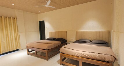 Dinu Resort Room Type - Pool Side Bunker Dom