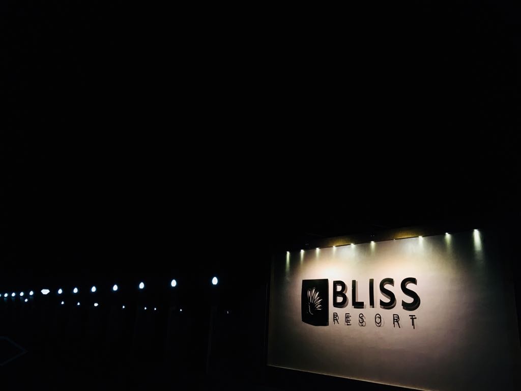 BLISS RESORT - Tap to explore photos