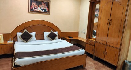 Hotel Vandana Room Type - Executive Room