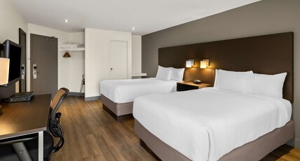 Best Western Hotel St. Jerome Room Type - 2 Double Beds, Non-Smoking, Pillowtop Mattress, Refrigerator, Coffee Maker, High Speed Internet Acce Best Western Hotel St. Jerome Room Type - 2 Double Beds, Non-Smoking, Pillowtop Mattress, Refrigerator, Coffee Maker, High Speed Internet Acce