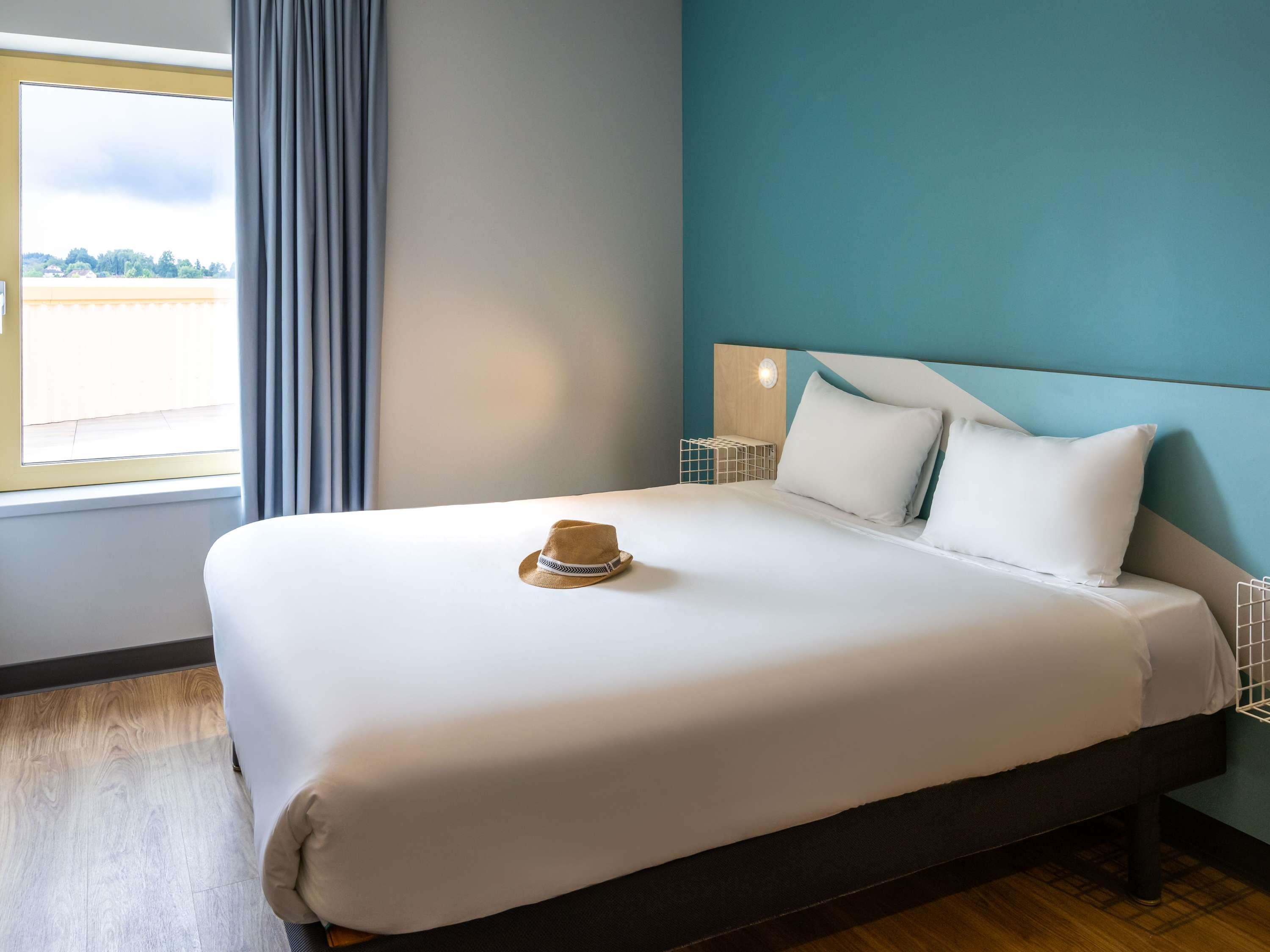 ibis budget Epinal - Tap to explore photos