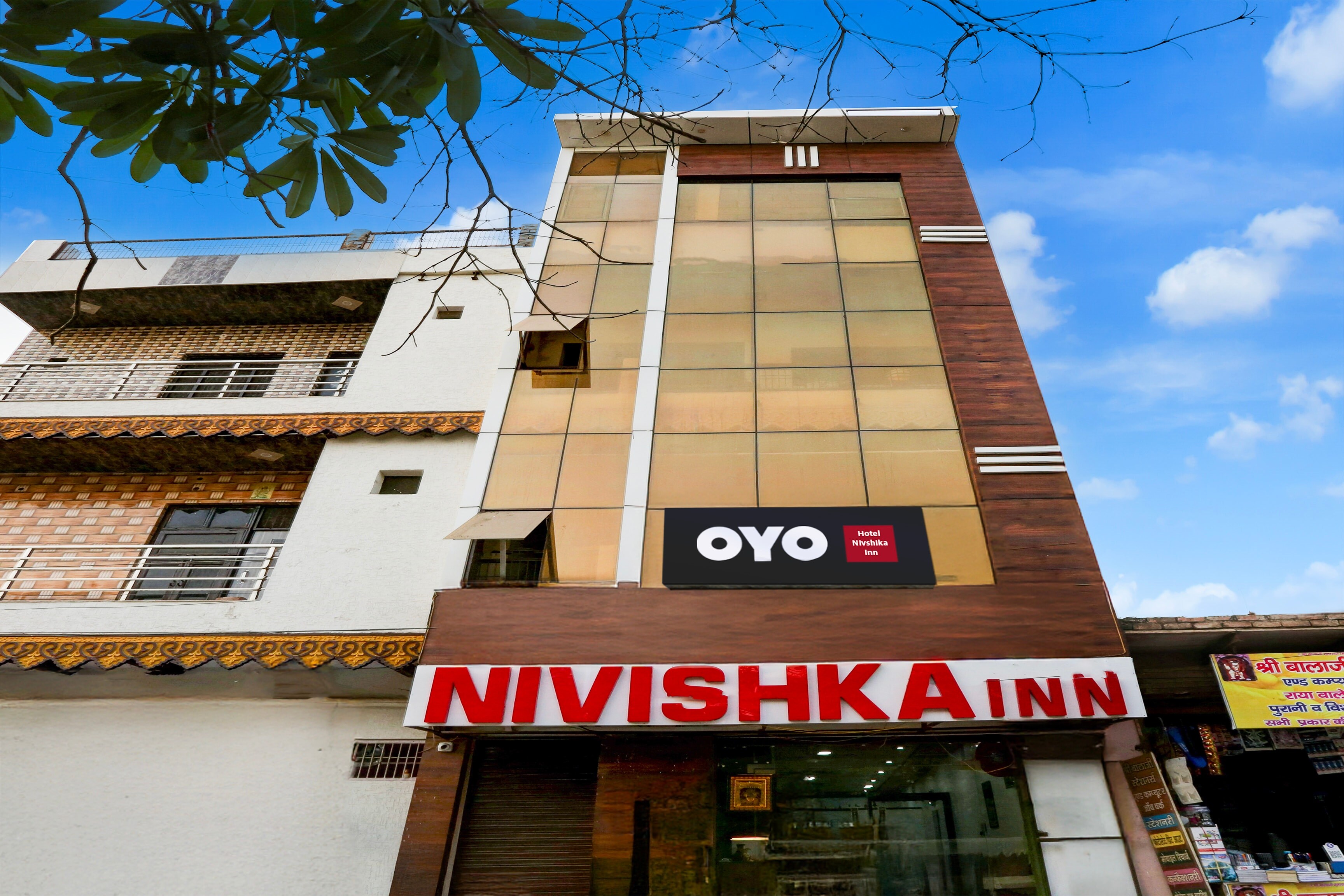 Hotel O NIVISHKA INN - Tap to explore photos