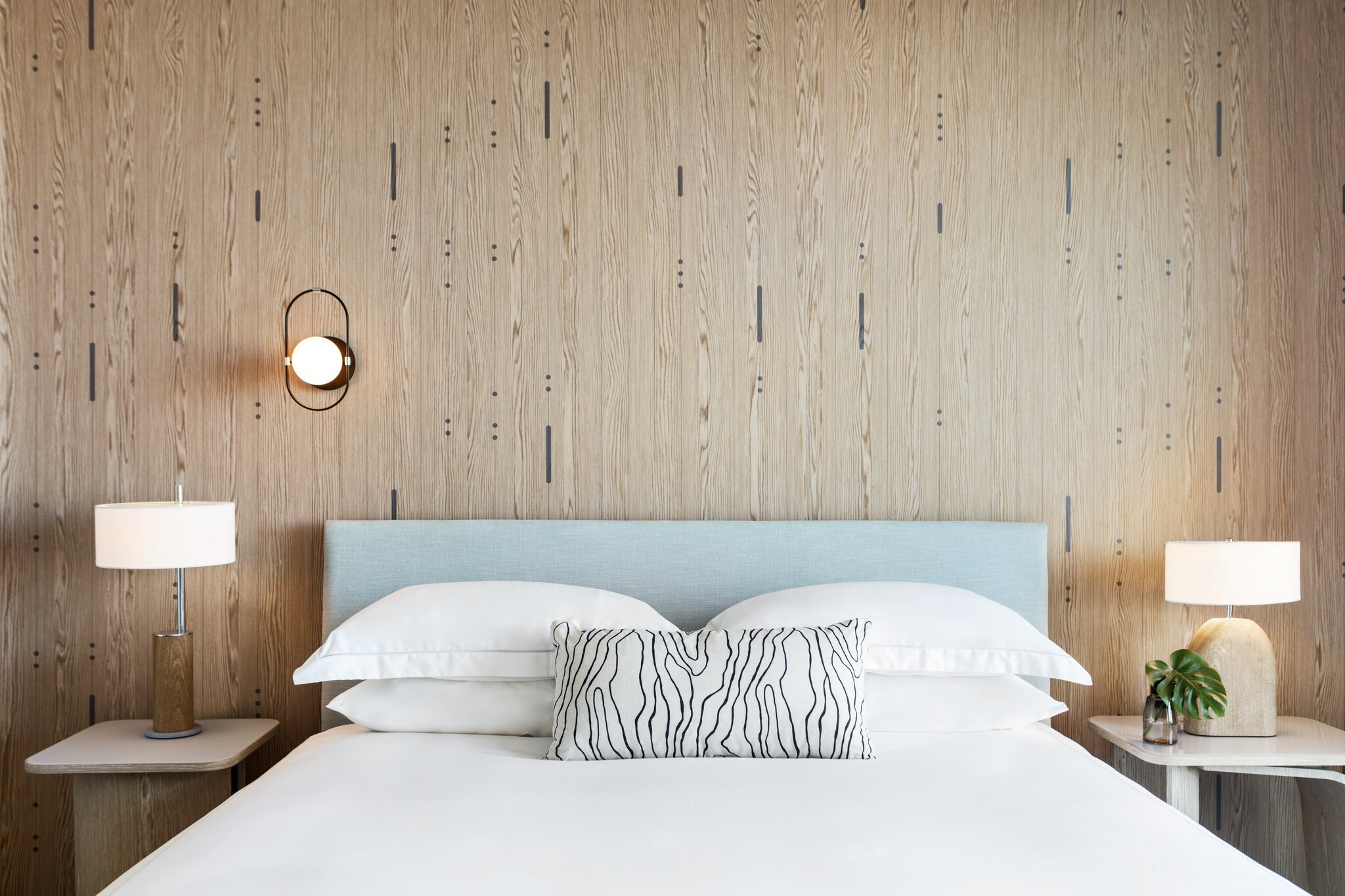 Kimpton HOTEL PALOMAR SOUTH BEACH - Tap to explore photos