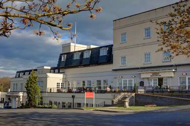 Best Western Premier East Midlands Airport Yew Lodge Hotel