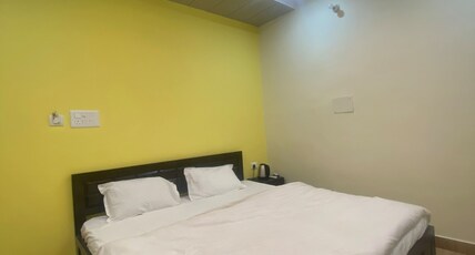 Single Room on highway Shivsatwik homestay Room Type - Bedroom