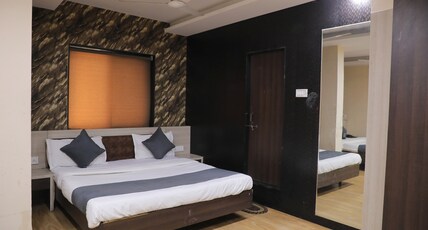 Prashant Hotel Room Type - Deluxe Non - AC Room