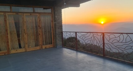 Kasar 360- Entire home, Himalayan view with fireplace Room Type - Kasar 360- Entire home, Himalayan view with fireplace