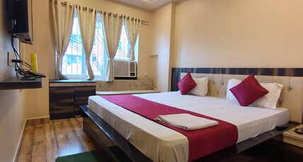 THE LANDMARK HOTEL Room Type - Deluxe Non AC Rooms