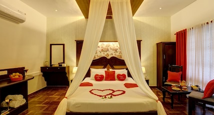 Periyar Nest Resort Room Type - Honeymoon Suite AC With Bathtub And Balcony Periyar Nest Resort Room Type - Honeymoon Suite AC With Bathtub And Balcony