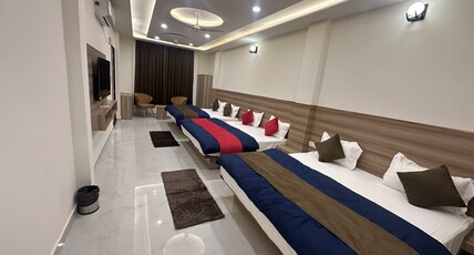Hotel Vrinda Shridhar Room Type - Family Room