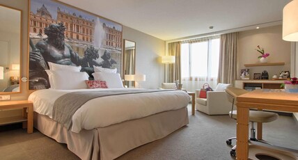 Mercure Paris Velizy Room Type - Privilege room - 1 double bed