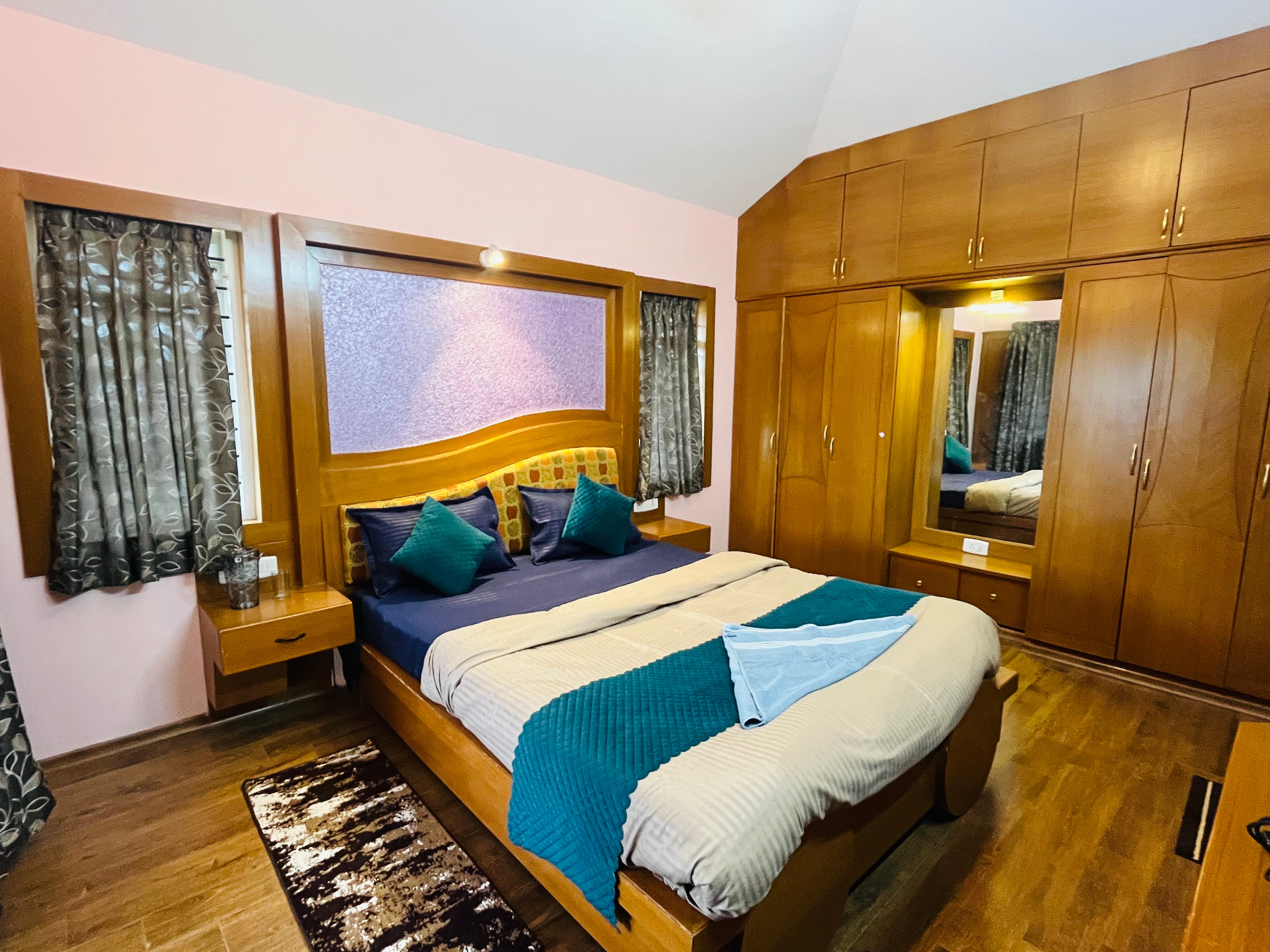 Ruva's- 3BHK Valley View Private Villa - Tap to explore photos