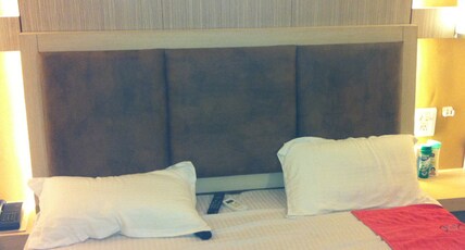 Hotel Sandhuz Room Type - Deluxe AC Room