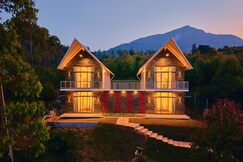 Jose Villa Kanthalloor by VOYE HOMES