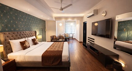 The Solace Hotel - Nehru Place Room Type - Family Suite (Two Interconnected Rooms)