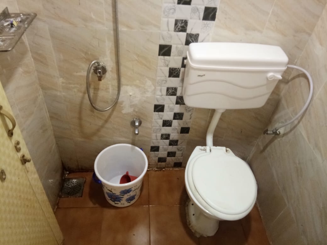 Galaxy Hotel - Tap to explore photos