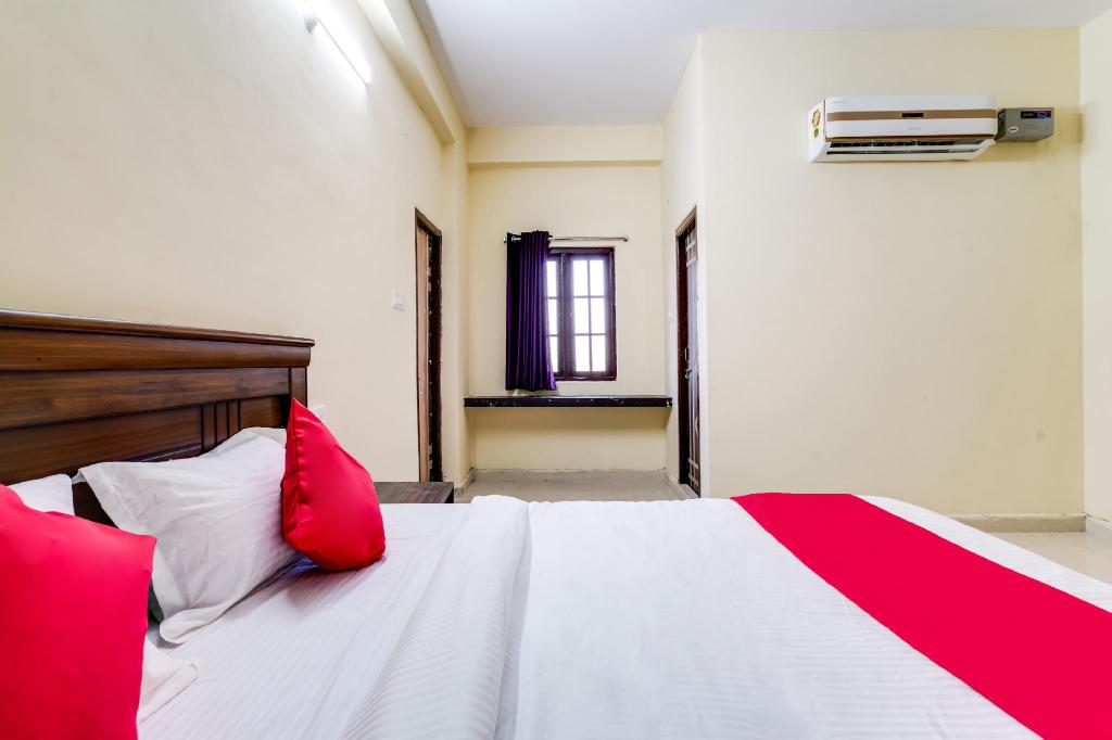 ARMAAN SUITES - Tap to explore photos