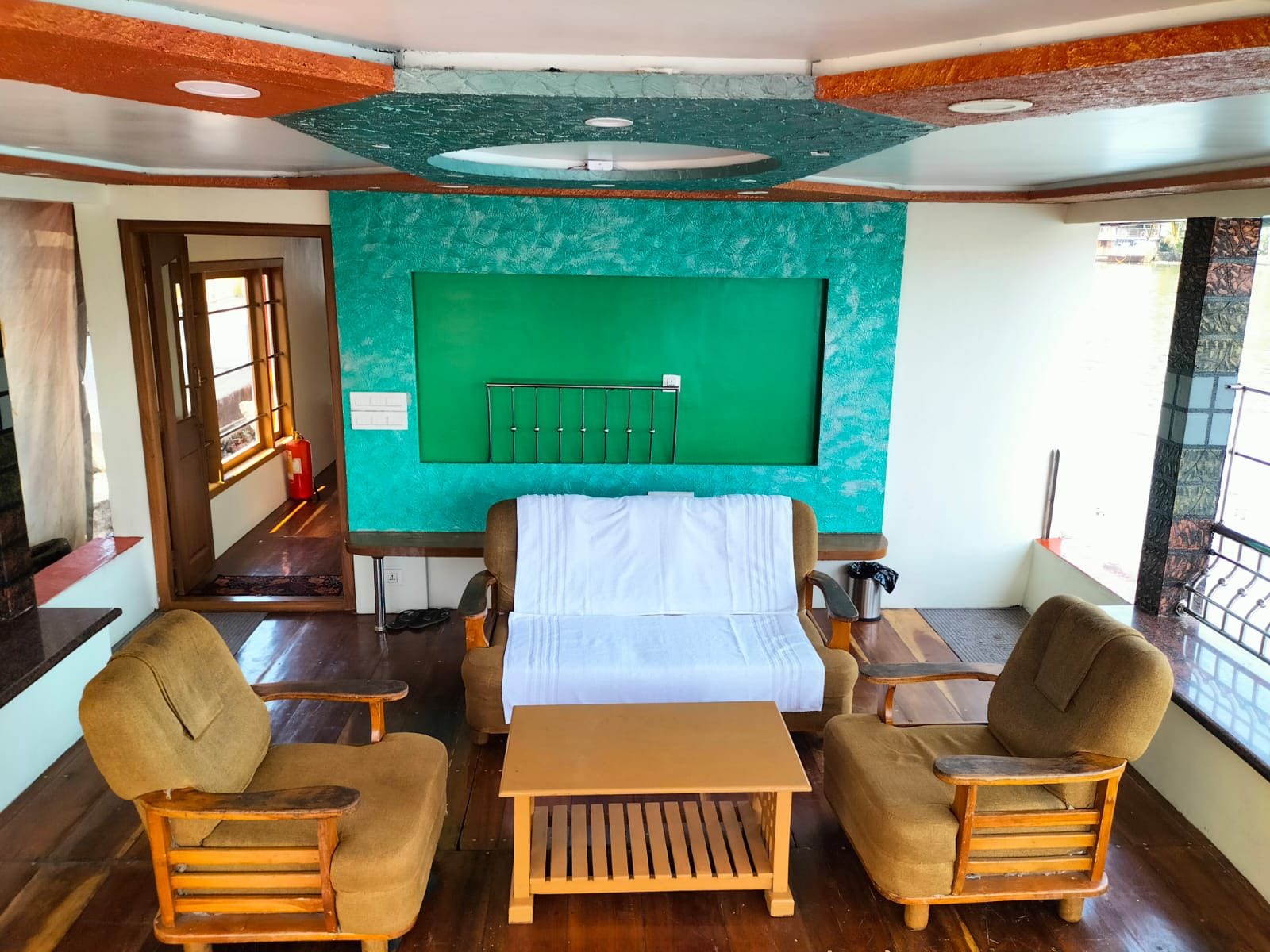 Relax in Kerala Premium Cruise - Tap to explore photos