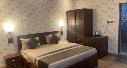 P.VEE Resorts Room Type - Super Deluxe