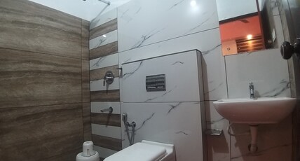 Athirappilly Greenland Resort Room Type - Deluxe Smart Saver Family Room (Non swimming pool access) Athirappilly Greenland Resort Room Type - Deluxe Smart Saver Family Room (Non swimming pool access)