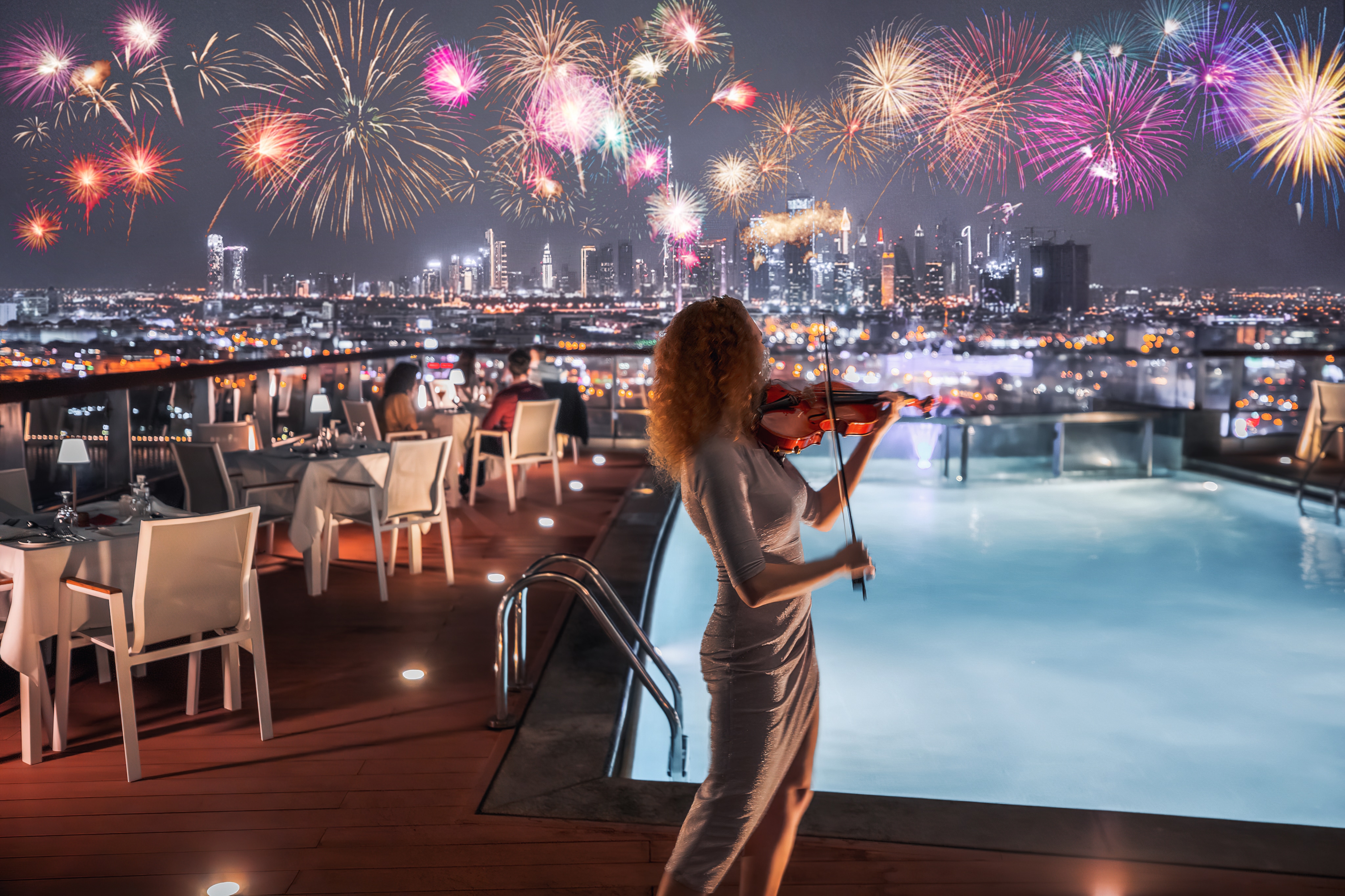 Movenpick Dubai Creek - Tap to explore photos