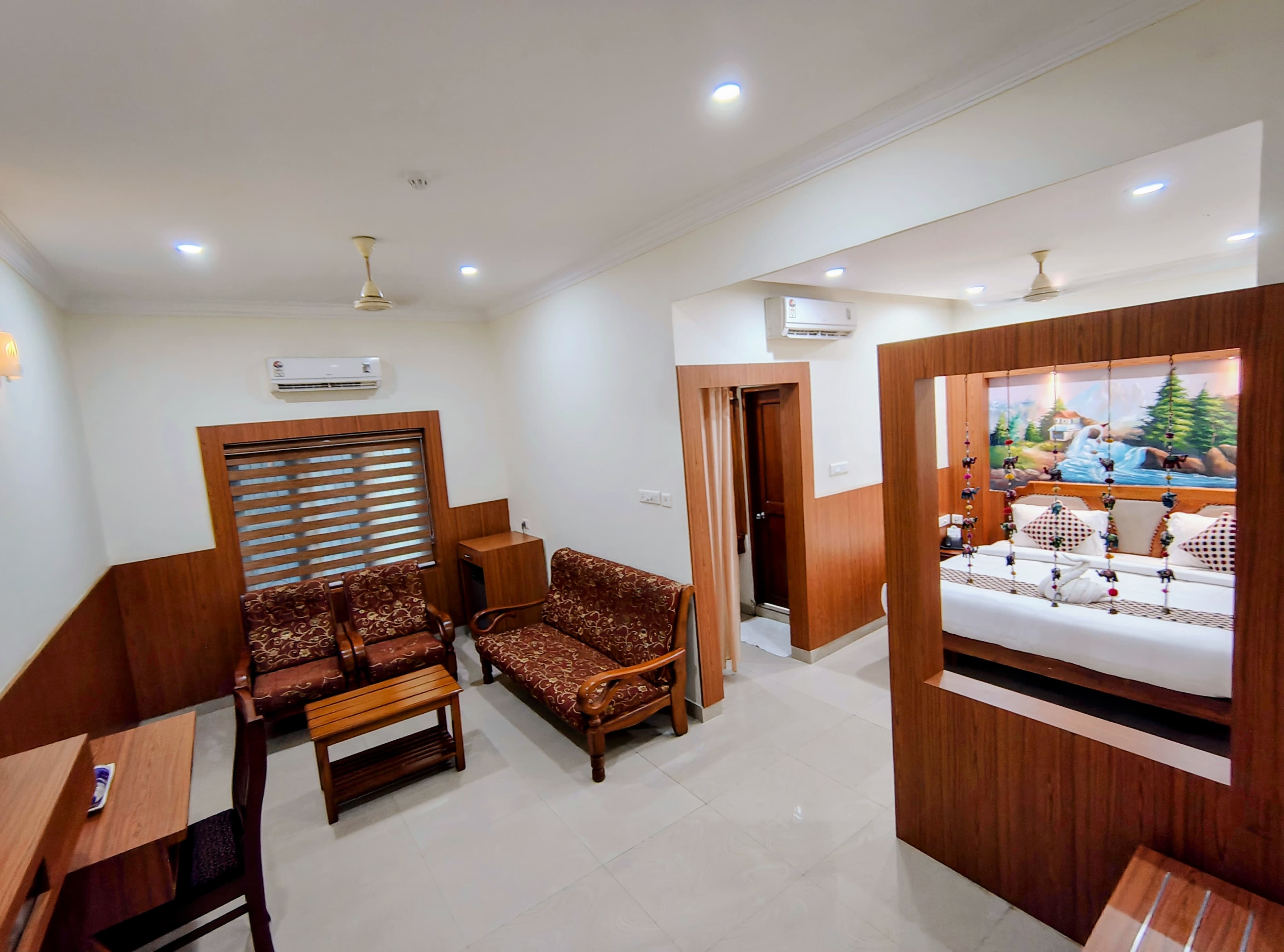 Sneha Inn - Tap to explore photos