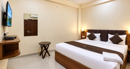 HOTEL URBAN RESIDENCY Room Type - Deluxe Room