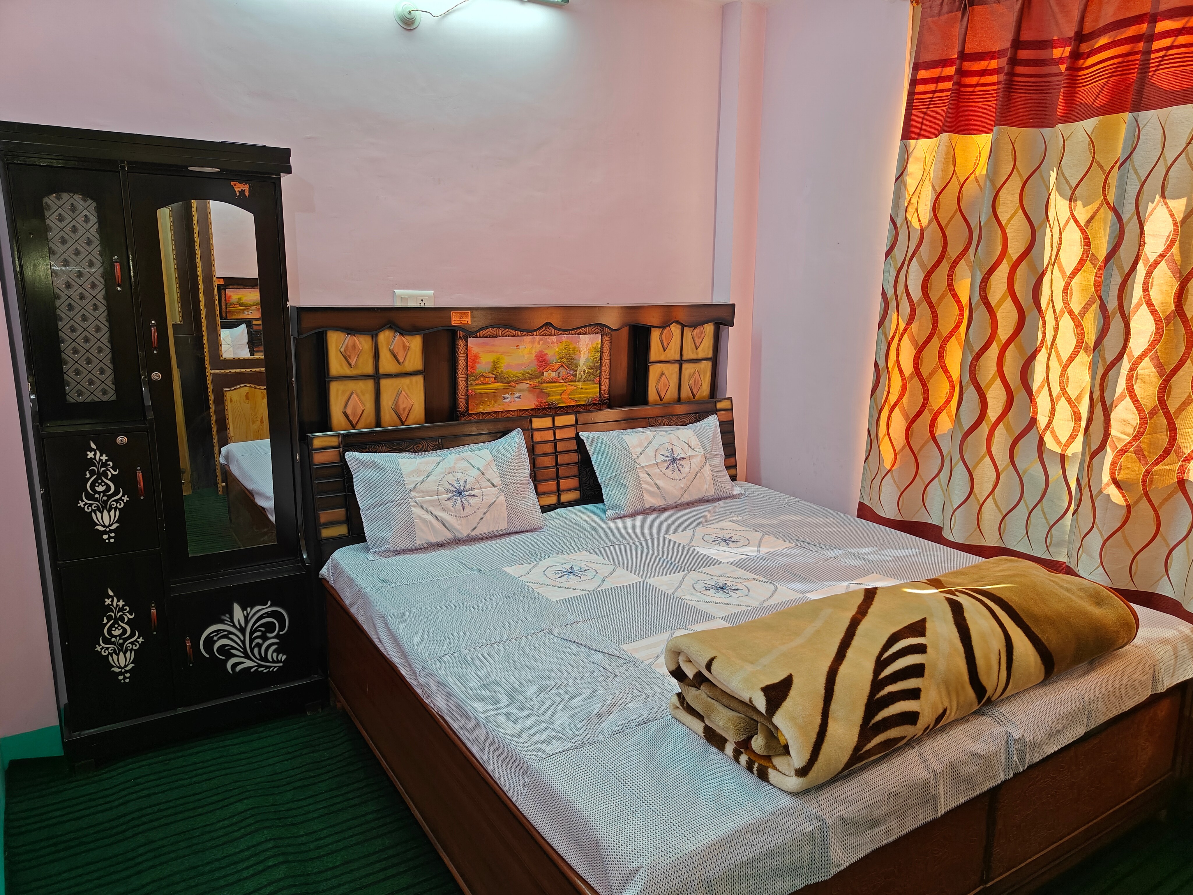 Riverside Retreat Homestay - Tap to explore photos