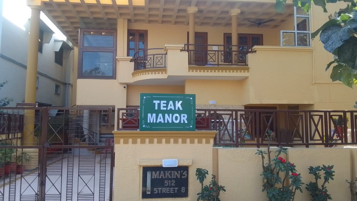 Teak manor is situated at heart of dehradun - Tap to explore photos