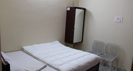 BNR (Babu Naidu Residency) Room Type - Non AC Double Room BNR (Babu Naidu Residency) Room Type - Non AC Double Room