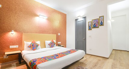 FabHotel Royal Spark Inn Room Type - Deluxe Room