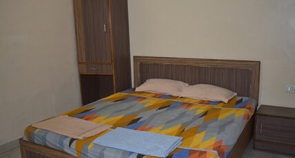 Hotel Swastik Room Type - Deluxe NON AC Room