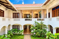 Princess Dutch Bungalow | Heritage Stay Fort Kochi