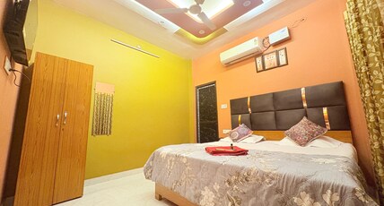 AAGYA LUXURY HOMESTAY Room Type - DELUXE KING ROOM