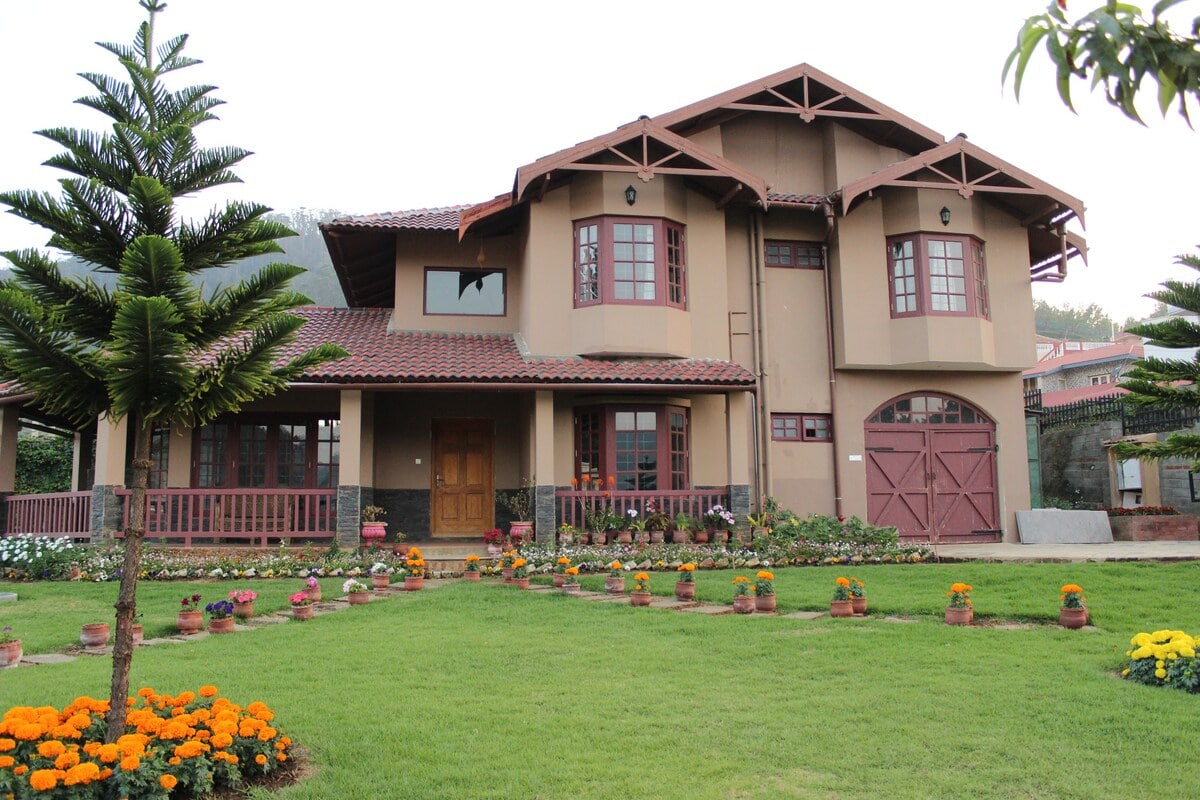 Reubens HomeStay - Tap to explore photos