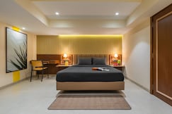 The Hosteller Mumbai, International Airport